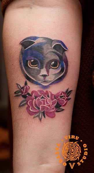 cat with rose